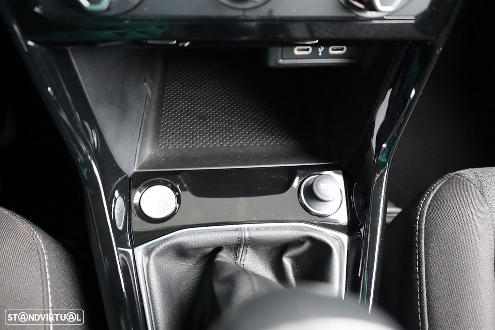 VW T-Cross 1.0 TSI Urban - 19