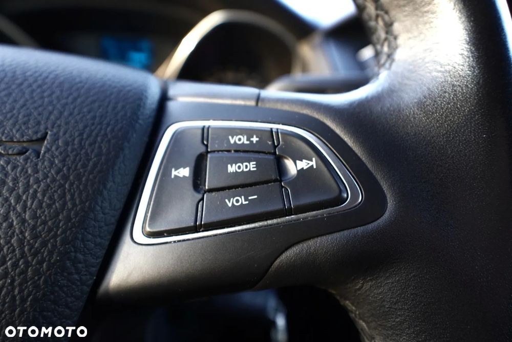 Ford Focus 1.0 EcoBoost Edition Start - 37