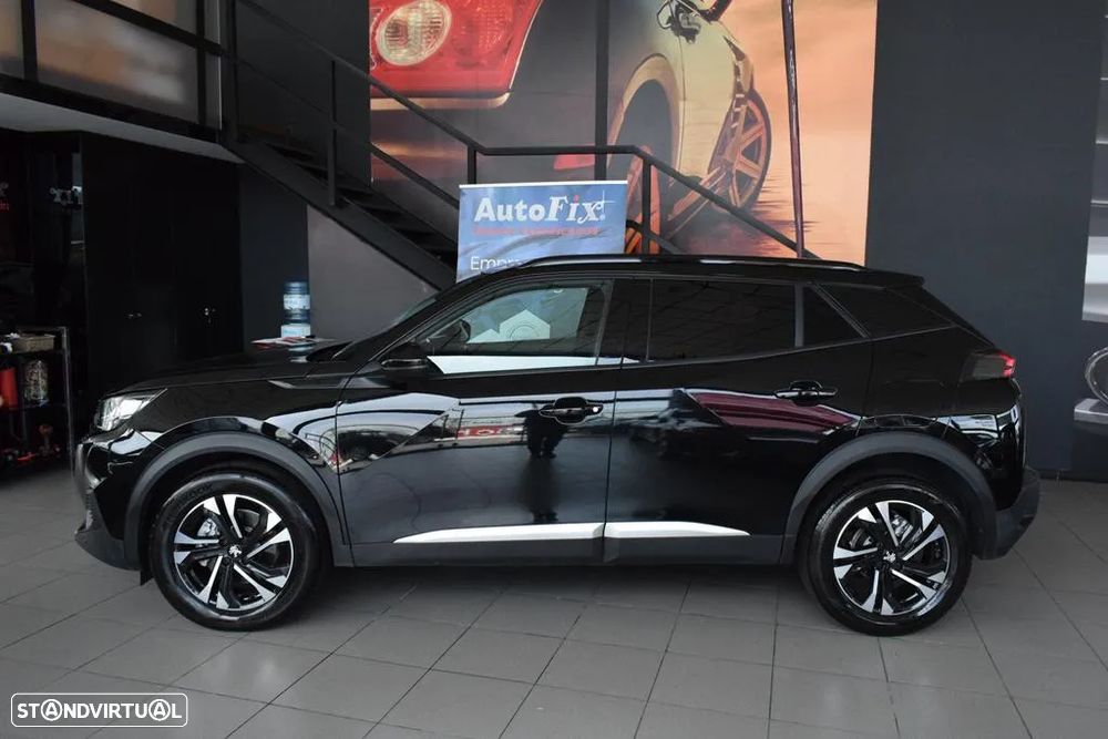 Peugeot 2008 1.5 BlueHDi Allure EAT8 - 3