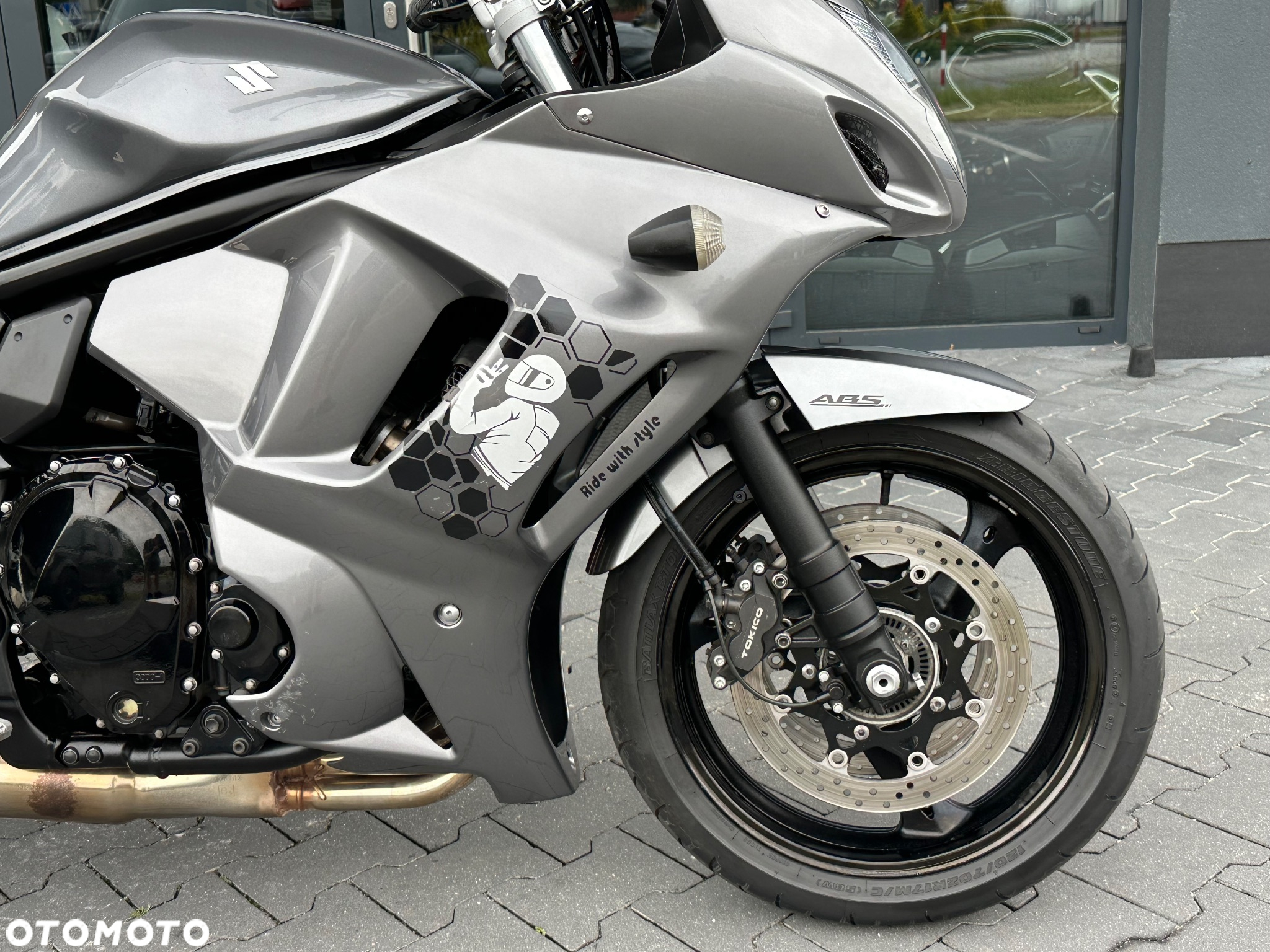 Suzuki GSX - 8