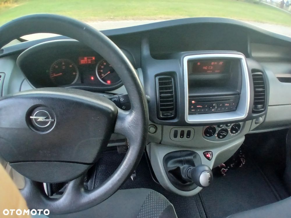 Opel VIVARO - 13