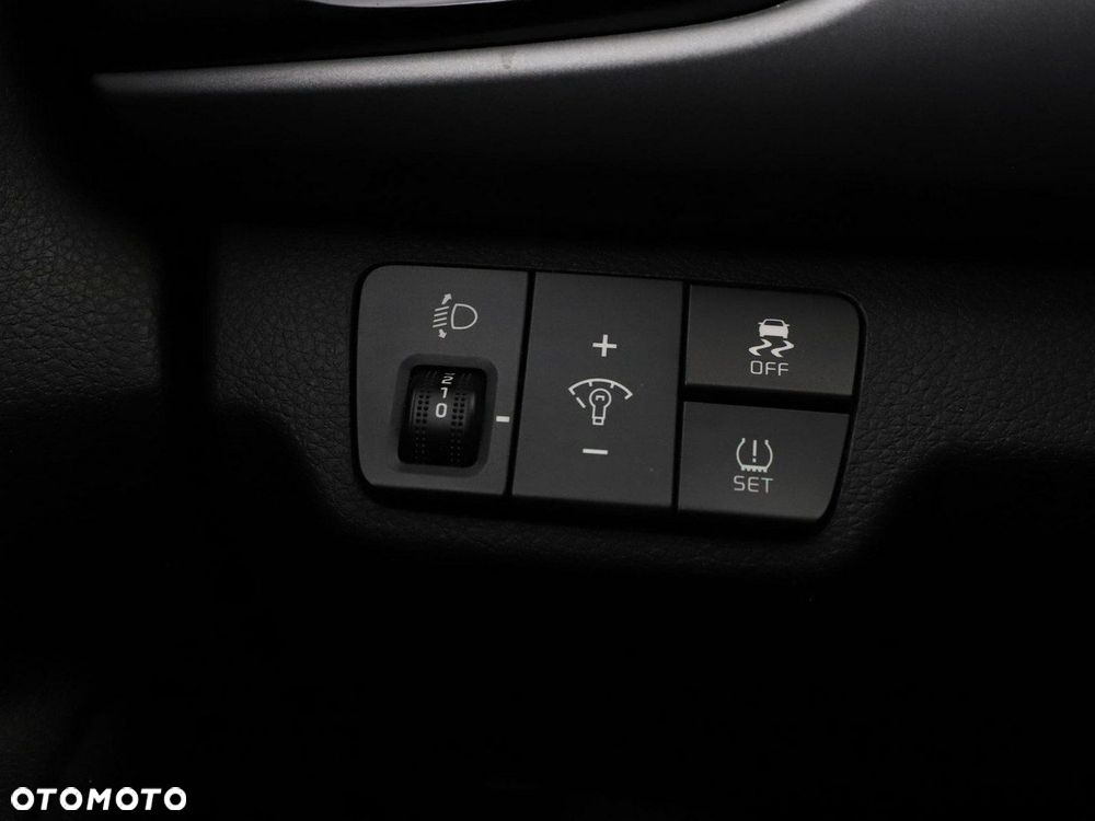 Kia Rio 1.2 Dream Team Edition - 33