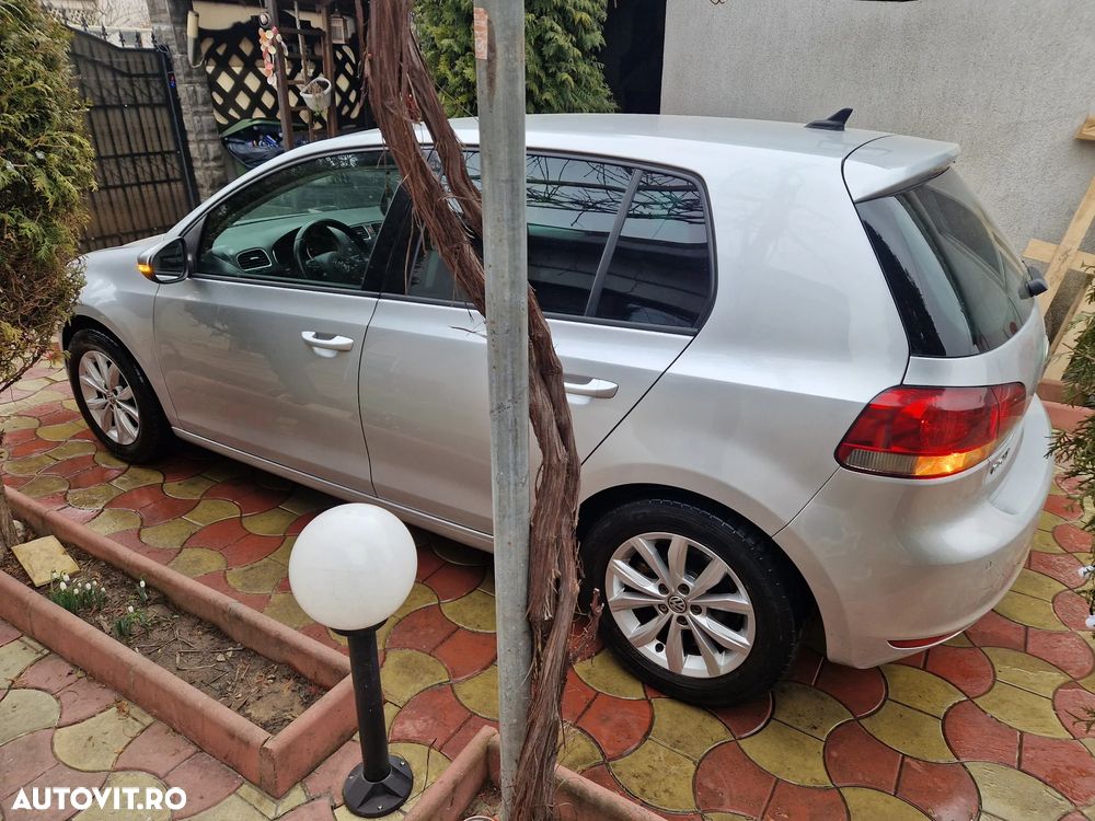 Volkswagen Golf - 4