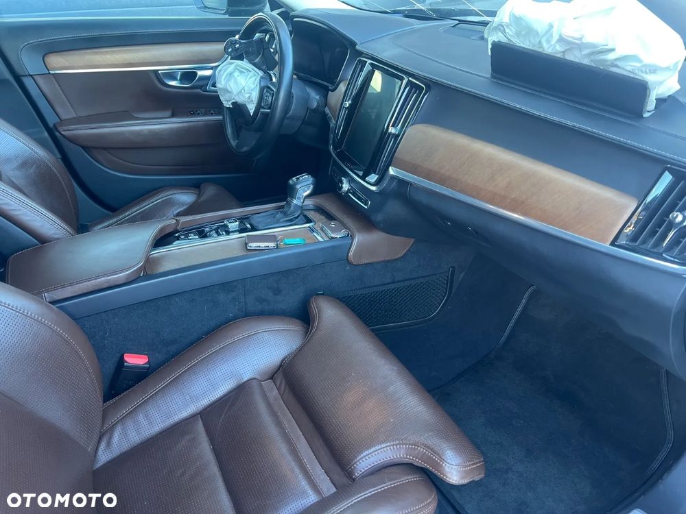 Volvo S90 Inscription - 13