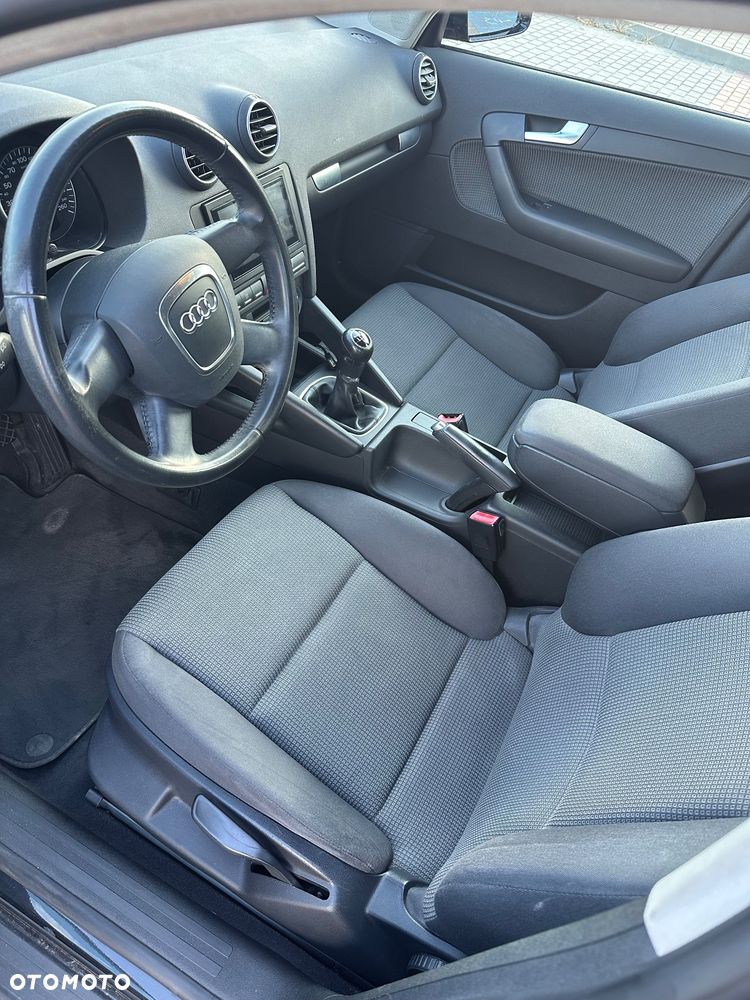Audi A3 Sportback 1.9 TDI DPF Ambition - 9