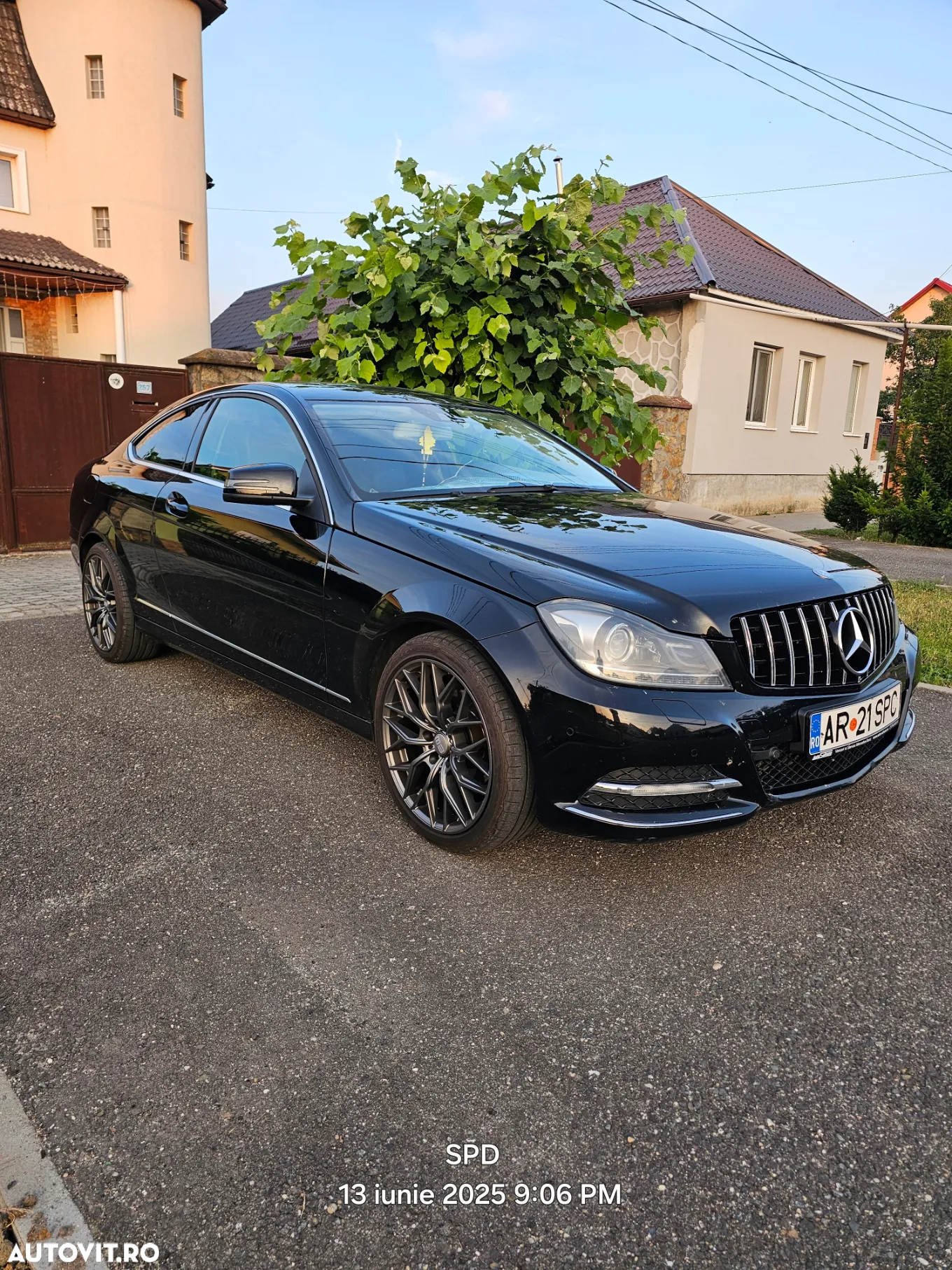 Mercedes-Benz C 180 Coupe BlueEFFICIENCY 7G-TRONIC - 5