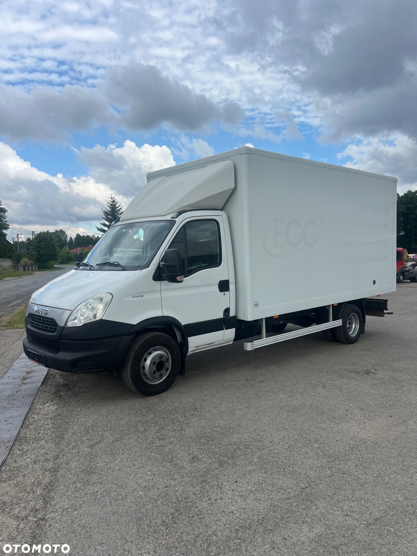 Iveco Daily 70C15 70-170 Przebieg tylko 106 000 km Kontener 65C 50C 35C DMC 7 T lub 3.5T - 1