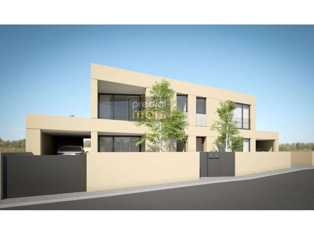 Moradia T3 de 3 frentes - Nova - Grande imagem: 2/3