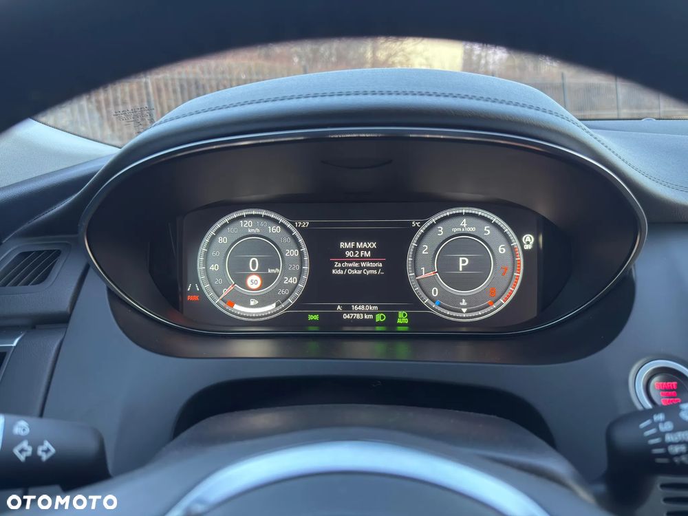 Jaguar E-Pace P250 AWD SE - 23