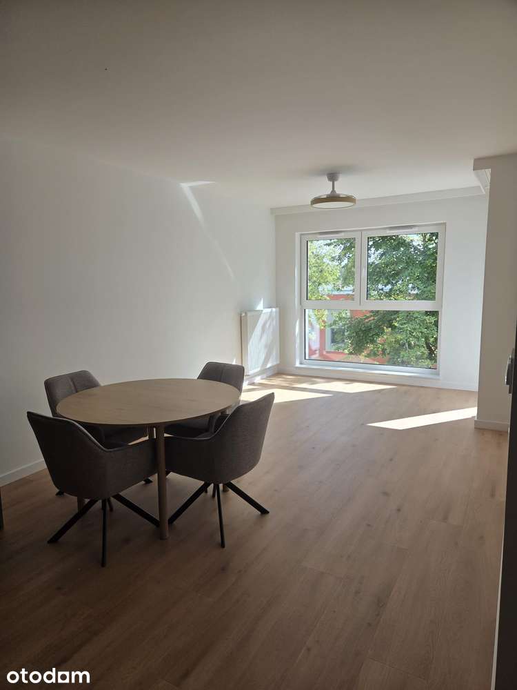 JEZIORAJ/ Mieszkanie 2 pokojowe (52,2m²) z widokiem na jezioro.