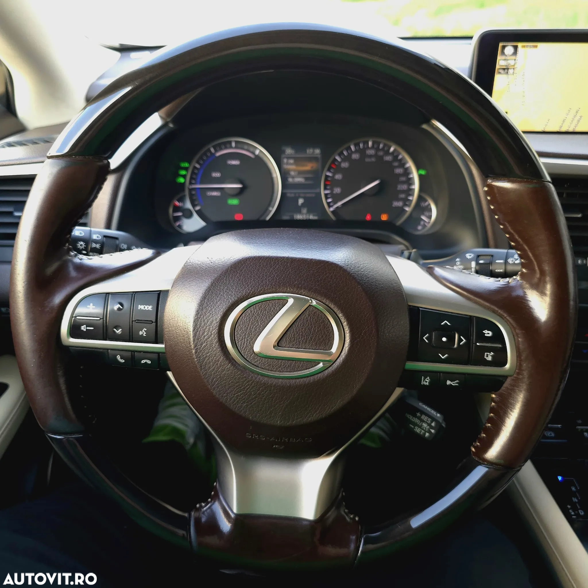 Lexus Seria RX - 22