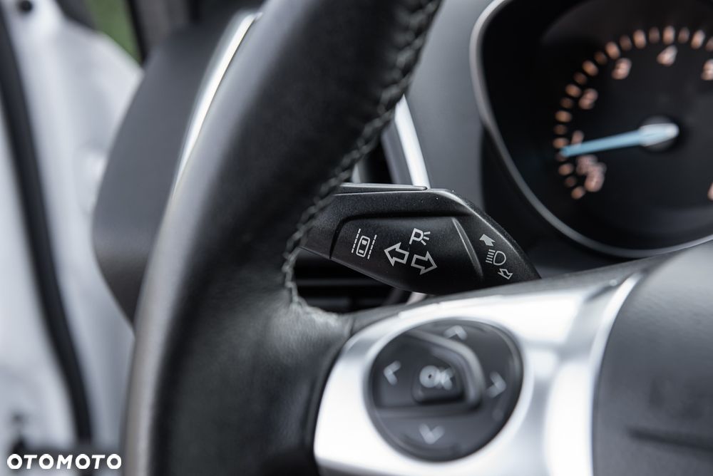 Ford Kuga 1.5 EcoBoost 4WD Titanium - 27