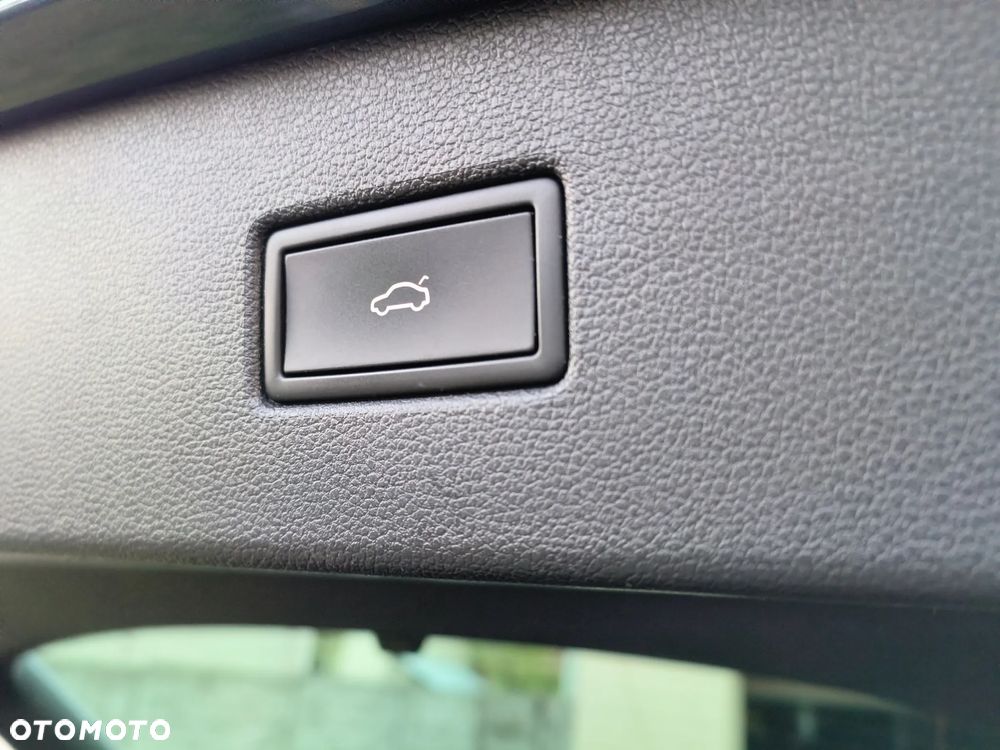 Volkswagen Tiguan 2.0 TDI SCR Life DSG - 23