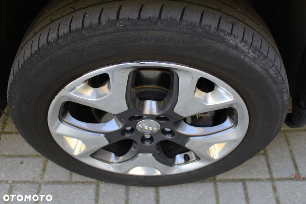 Jeep Compass - 23