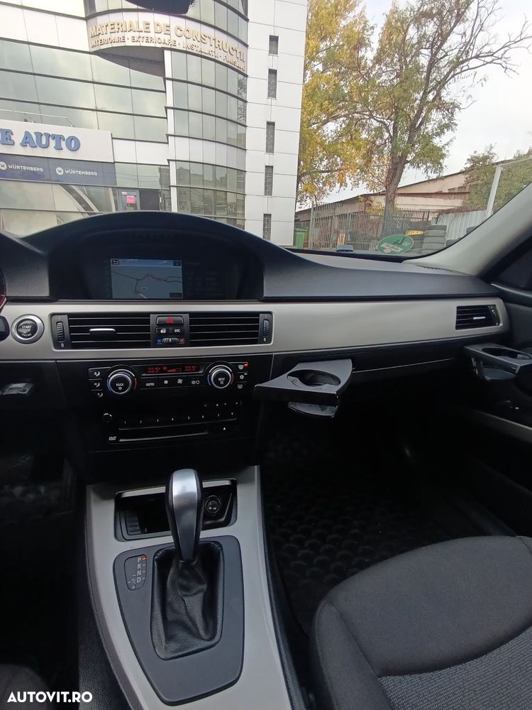 BMW Seria 3 320d DPF Aut. - 16
