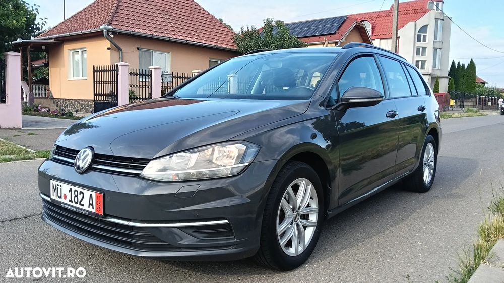 Volkswagen Golf 1.6 TDI Highline - 18