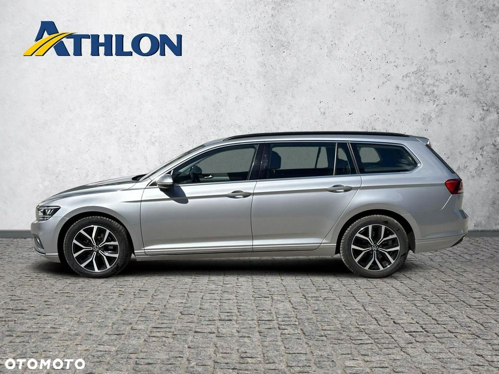 Volkswagen Passat - 2