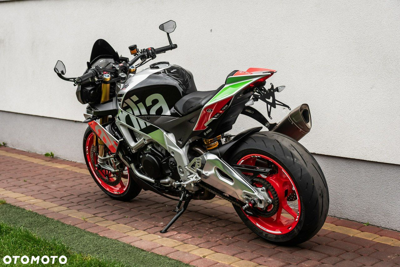 Aprilia Tuono - 4