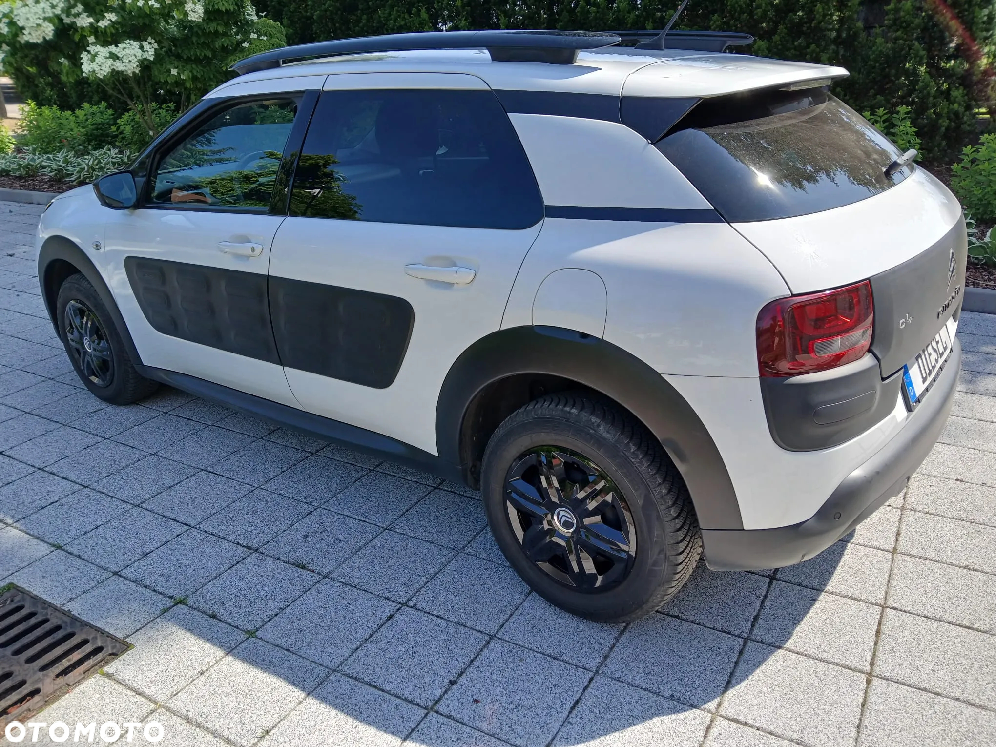 Citroën C4 Cactus - 11