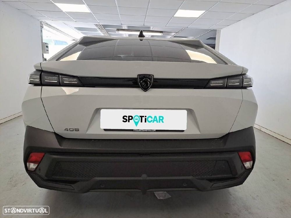 Peugeot 408 1.2 Hybrid Allure e-DCS6 - 7