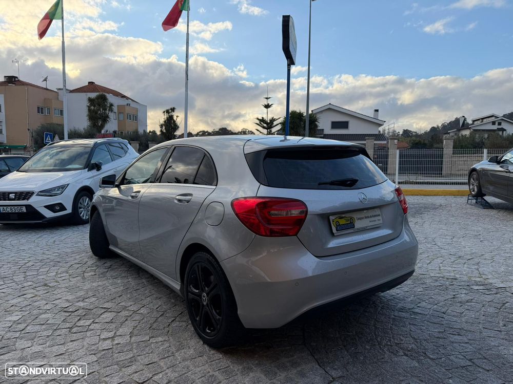 Mercedes-Benz A 180 CDI (BlueEFFICIENCY) Urban - 2