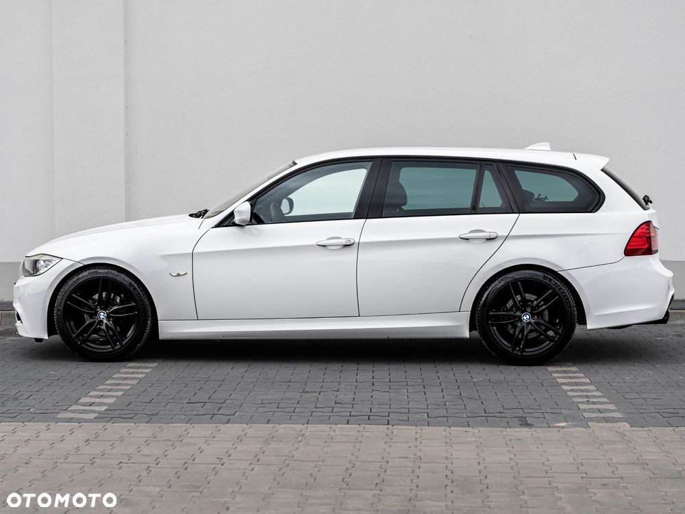BMW Seria 3 318i Edition Sport - 8