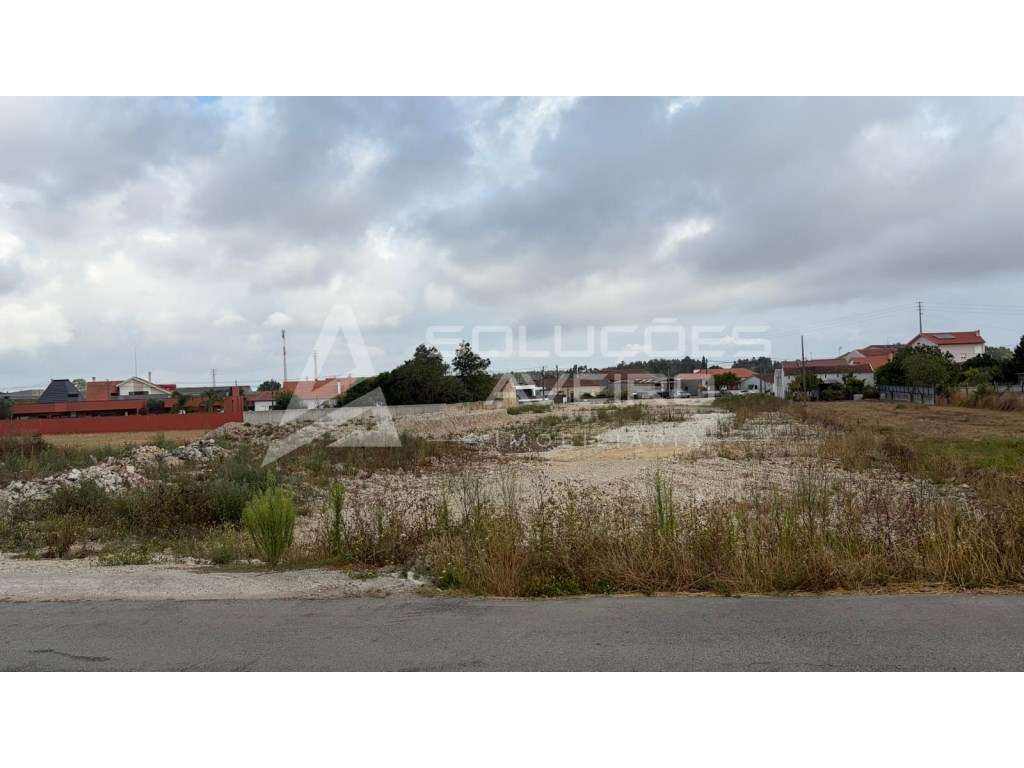 Excelente Oportunidade de Investimento - Terreno para Construção de... - Grande imagem: 2/2