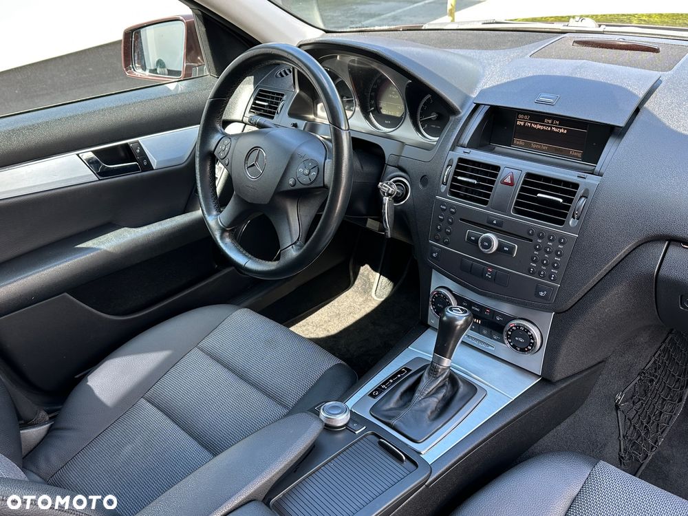 Mercedes-Benz Klasa C 180 Kompressor Automatik Avantgarde - 16