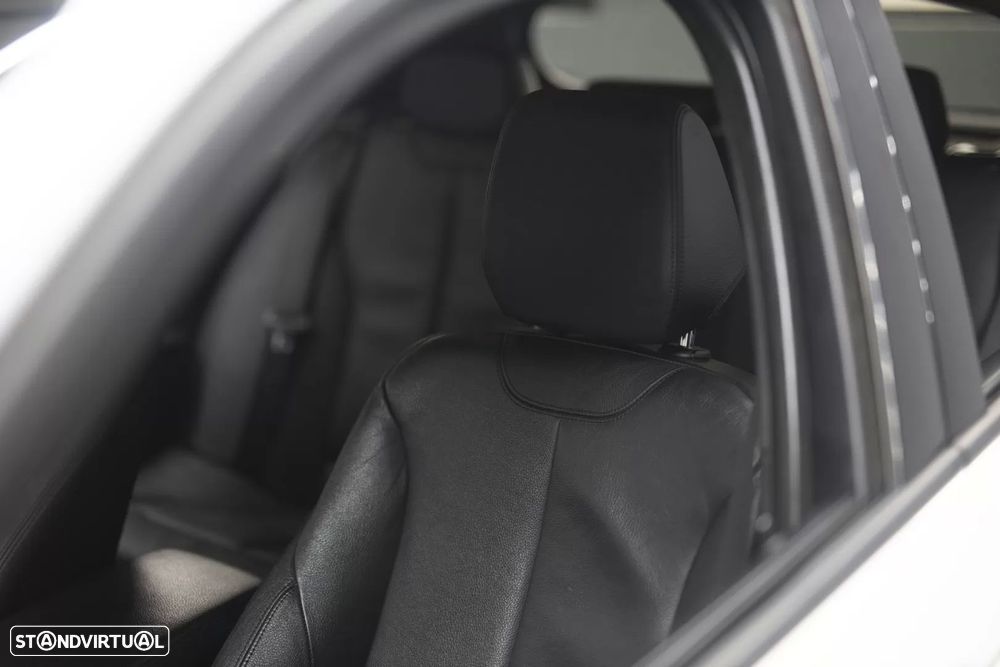 BMW 125 dA Pack M - 22