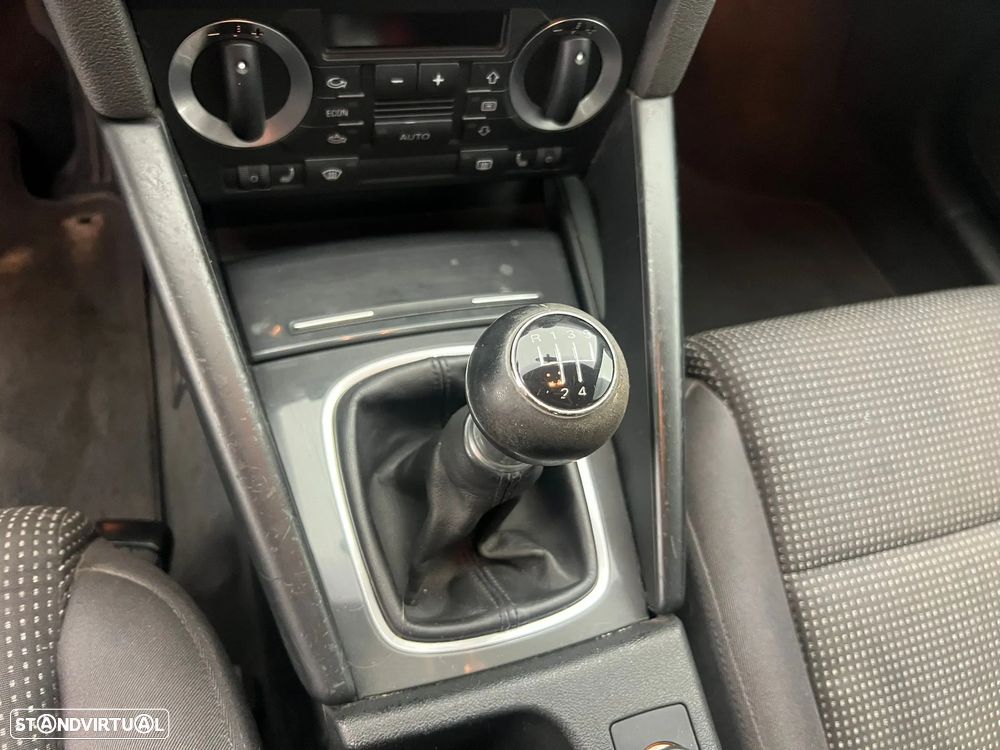 Audi A3 Sportback 1.9 TDi - 8