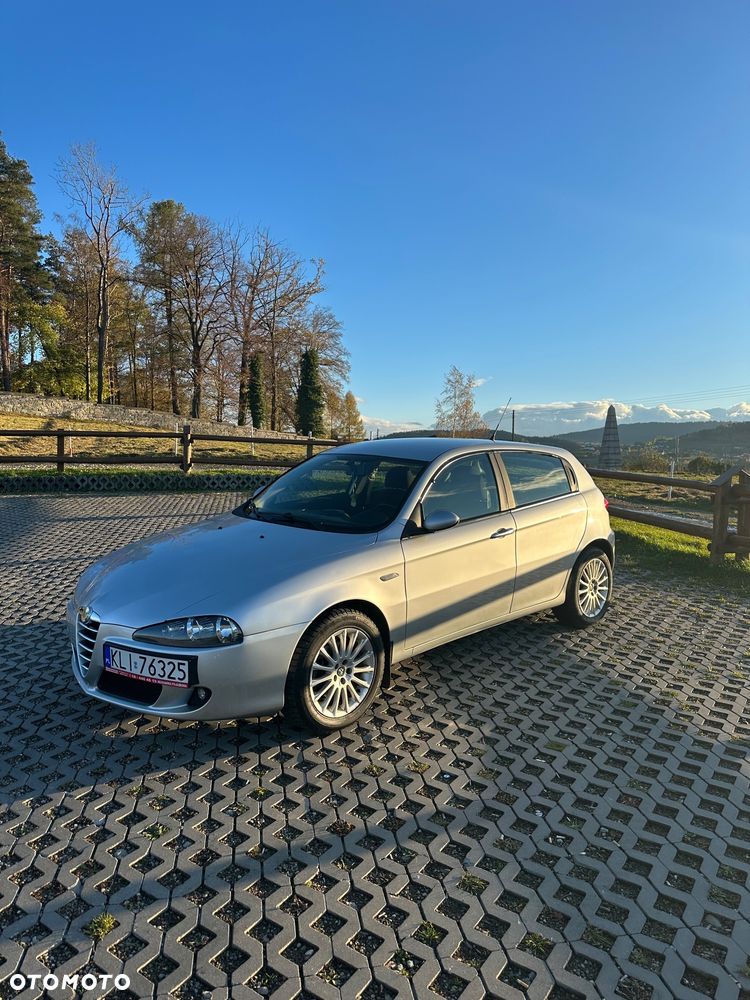 Alfa Romeo 147 1.9 JTD 16V Progress - 3