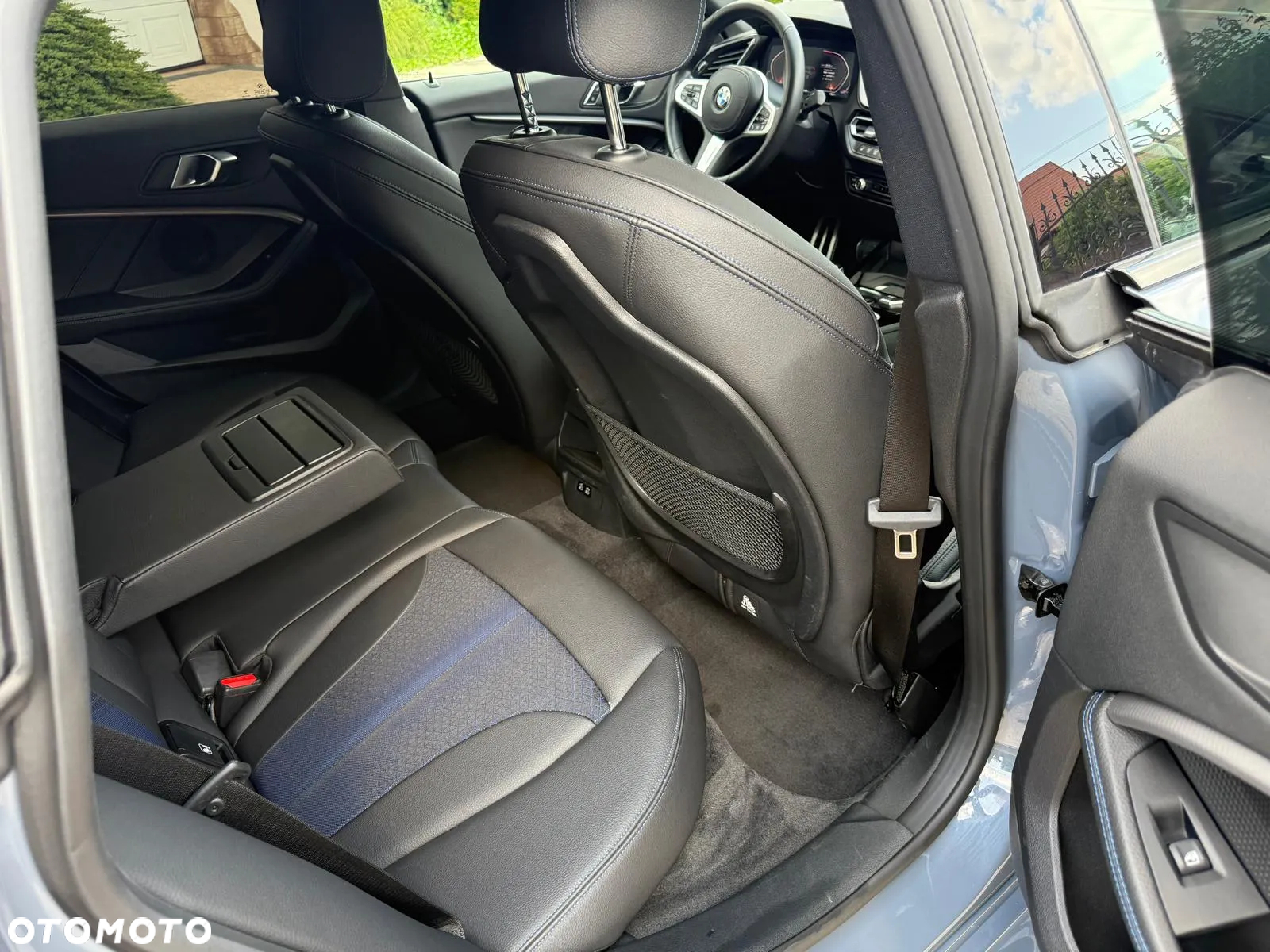 BMW Seria 2 218i - 27