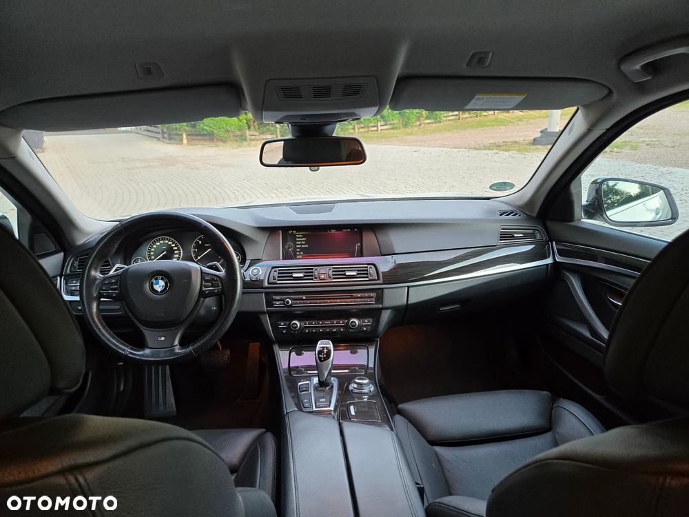 BMW Seria 5 530d xDrive Sport-Aut Luxury Line - 18