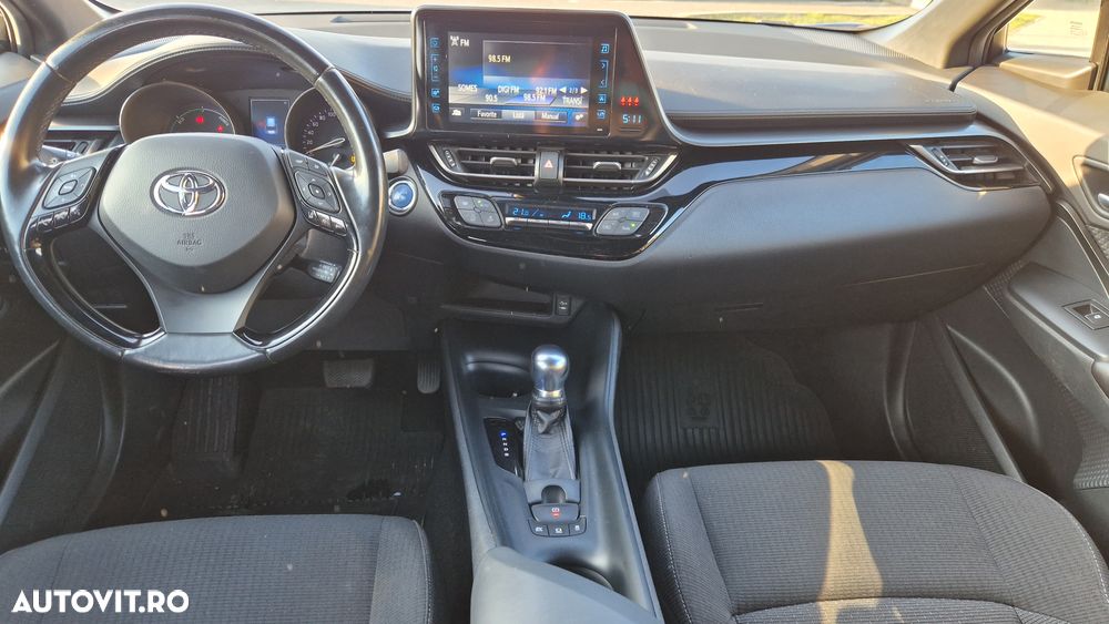 Toyota C-HR 1.8 HSD 4x2 CVT C-lassy - 18