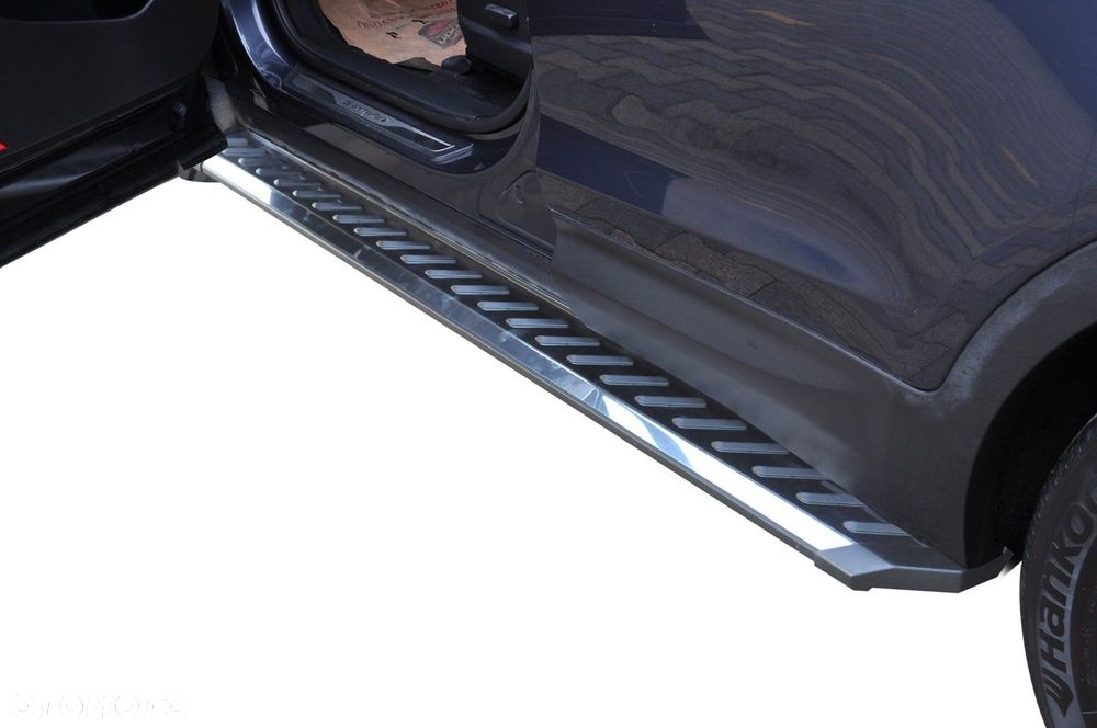 ORUROWANIE BOCZNE BOKI NISSAN JUKE 2010 - 2