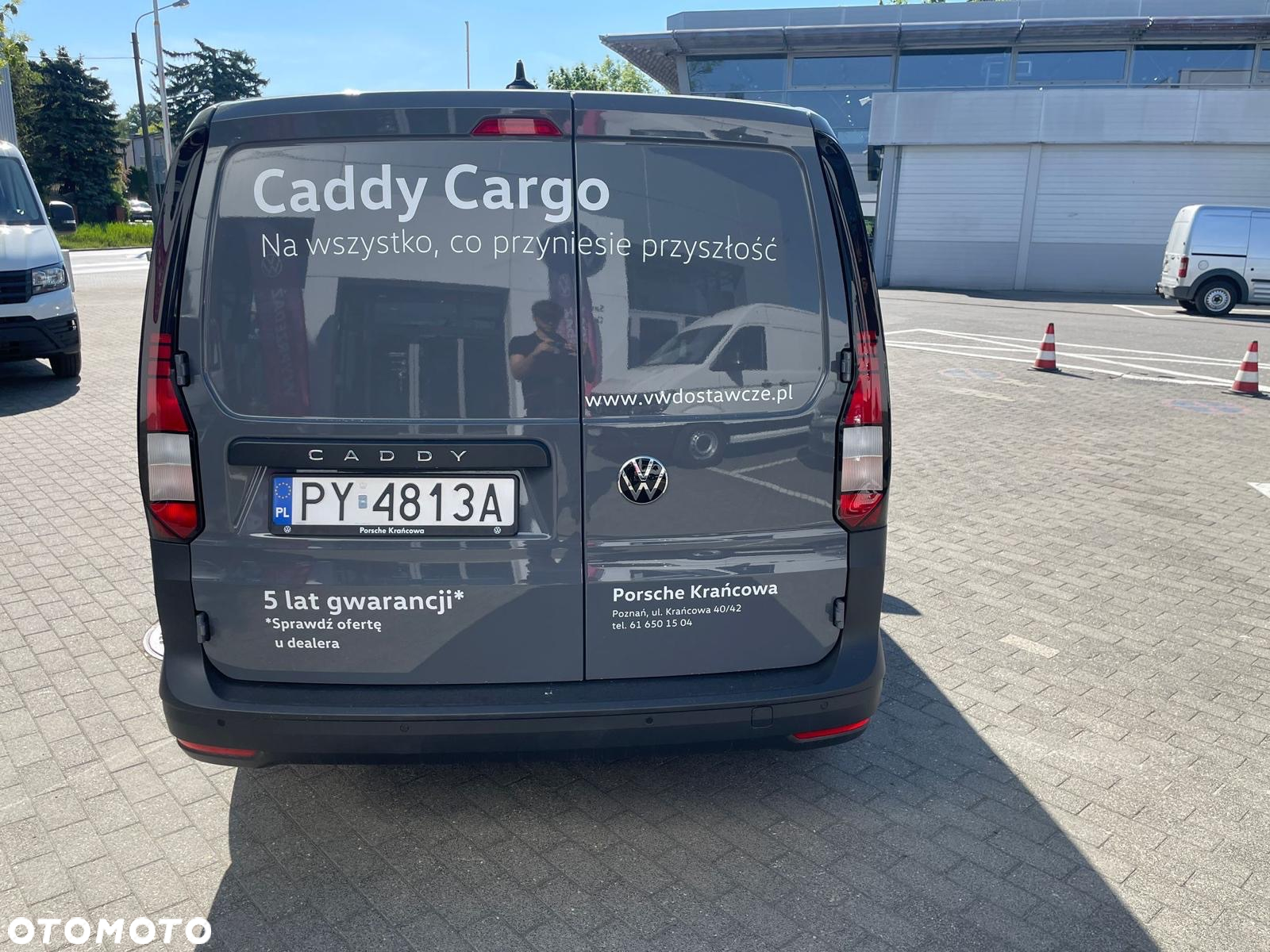 Volkswagen Caddy - 11