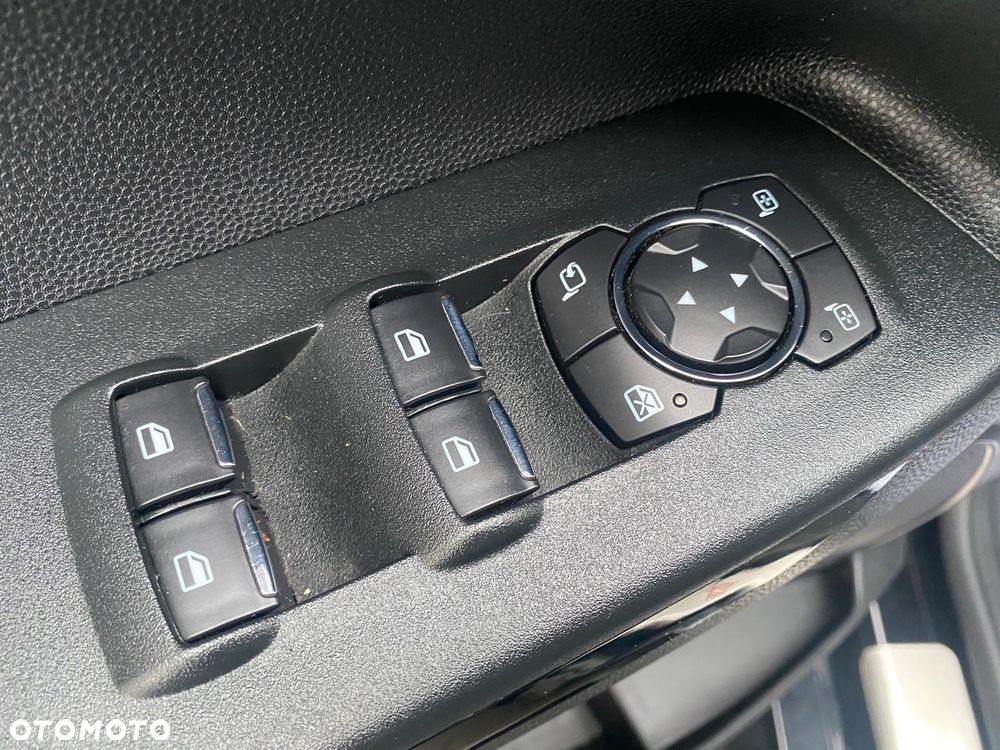 Ford EcoSport 1.0 EcoBoost ST-LINE - 38