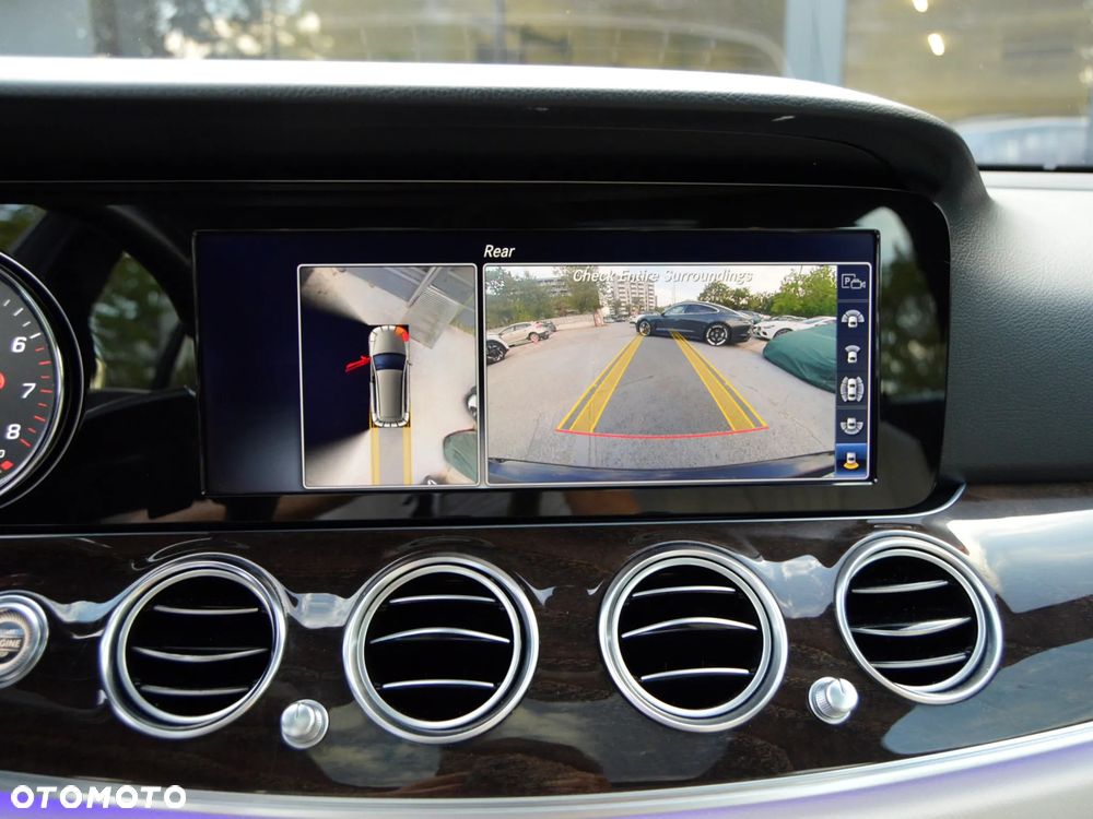 Mercedes-Benz Klasa E 450 4Matic 9G-TRONIC - 19