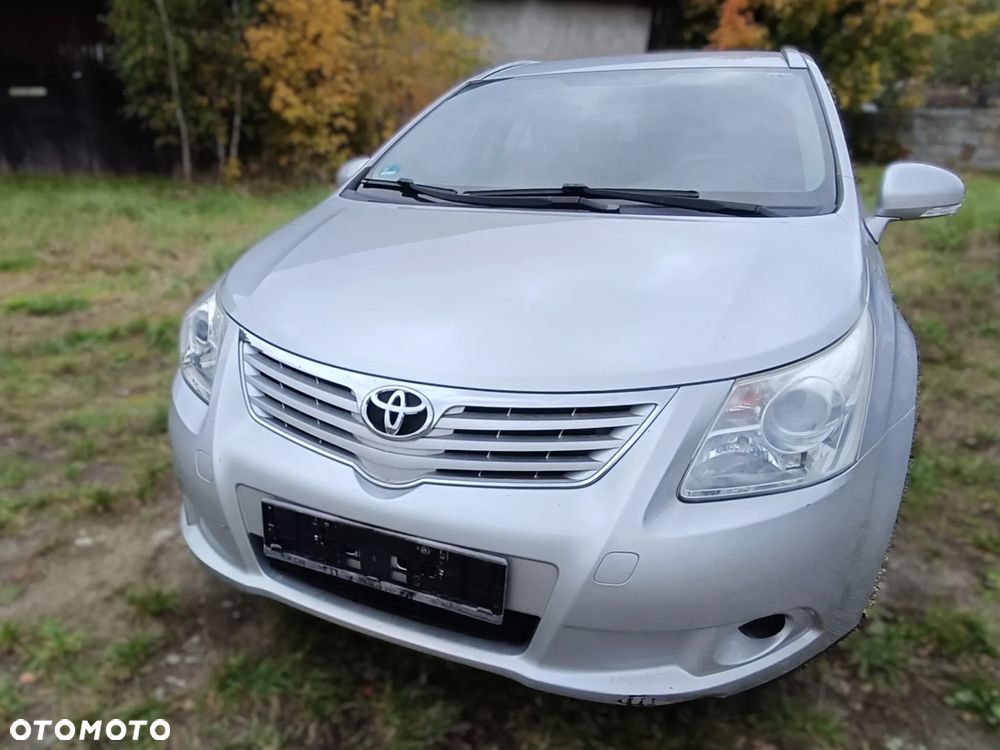 Toyota Avensis 1.6 Active - 5