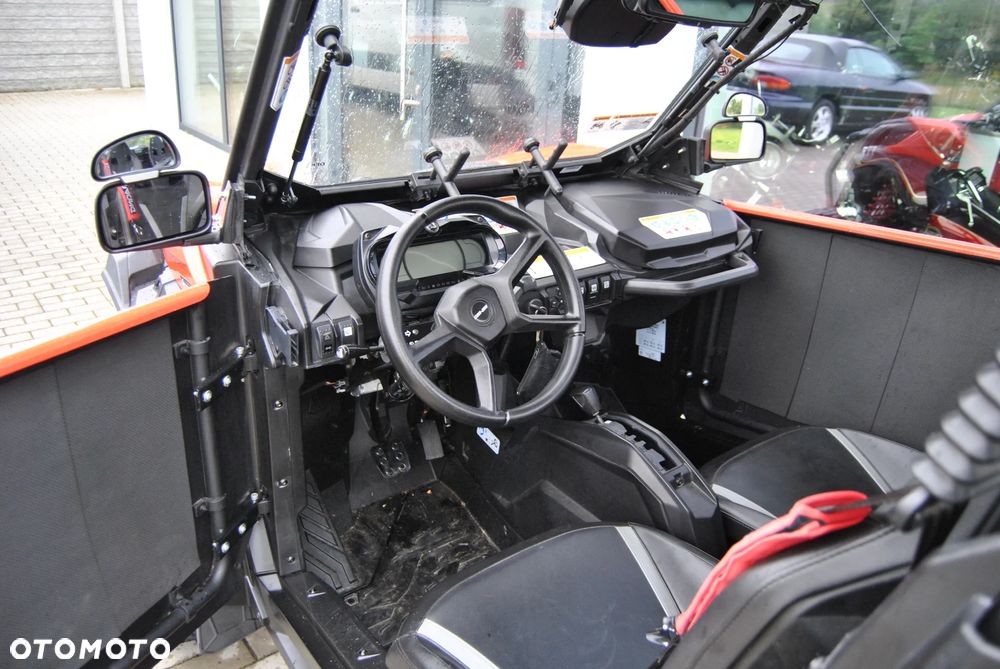 Can-Am Maverick - 24