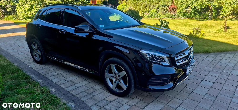 Mercedes-Benz GLA 220 4-Matic - 16