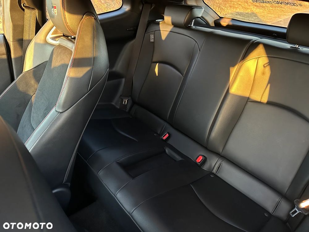 Toyota Yaris - 6