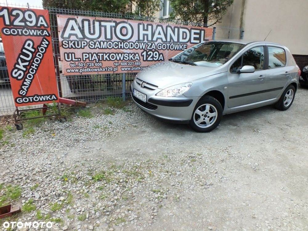Peugeot 307 - 1
