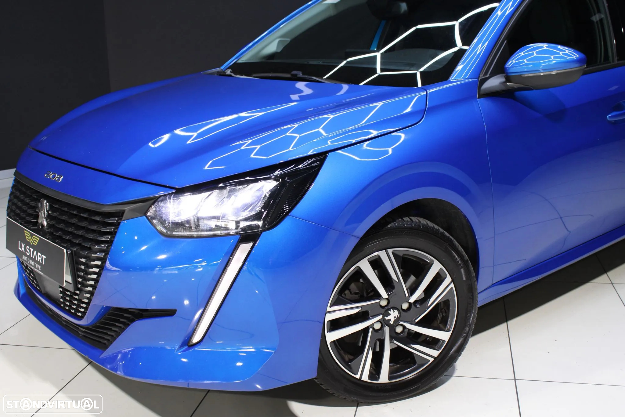 Peugeot 208 PureTech 130 EAT8 Allure - 9