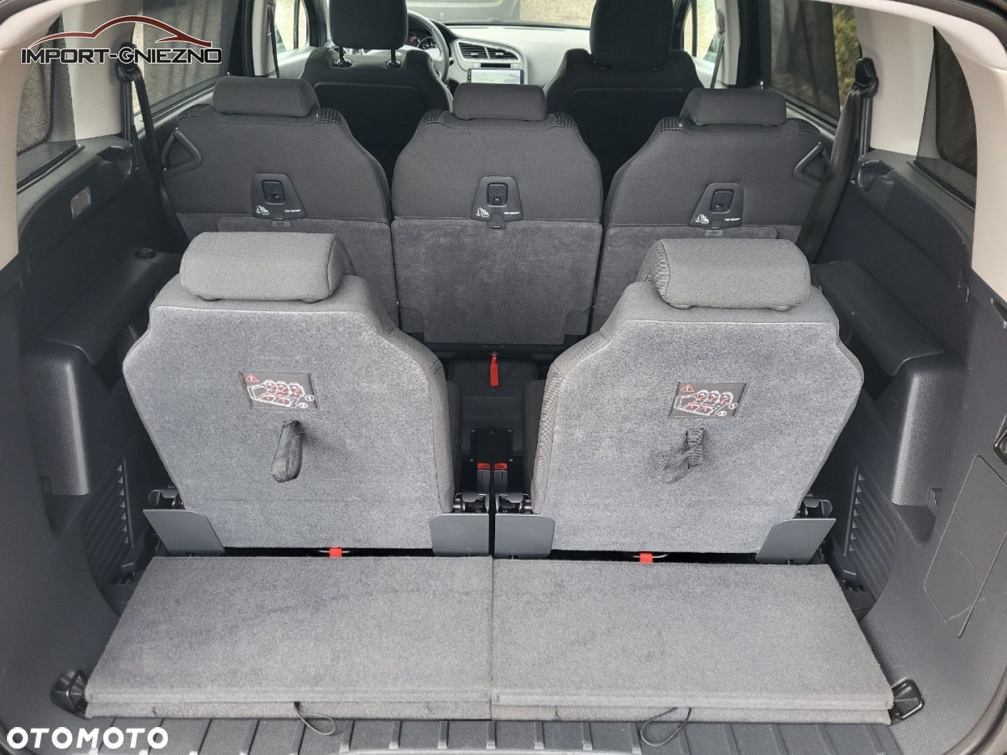 Peugeot 5008 - 11