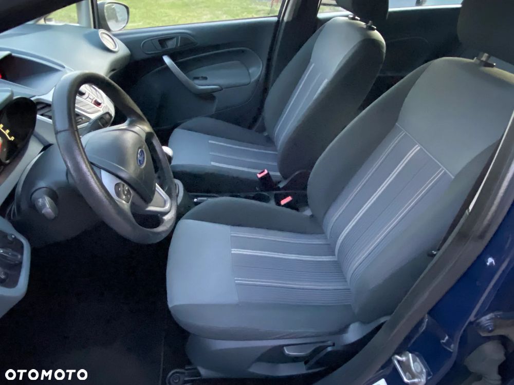 Ford Fiesta - 6
