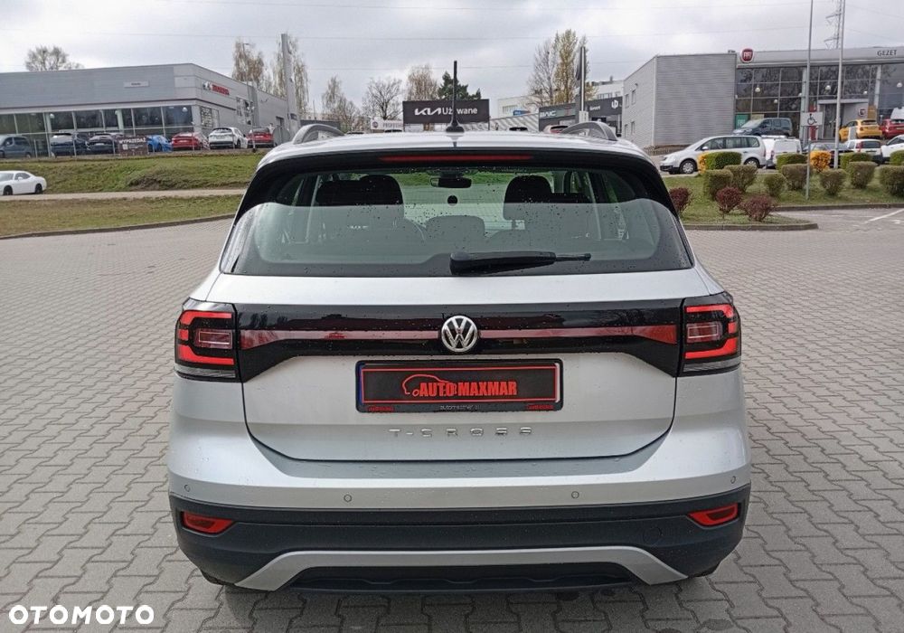 Volkswagen T-Cross - 9