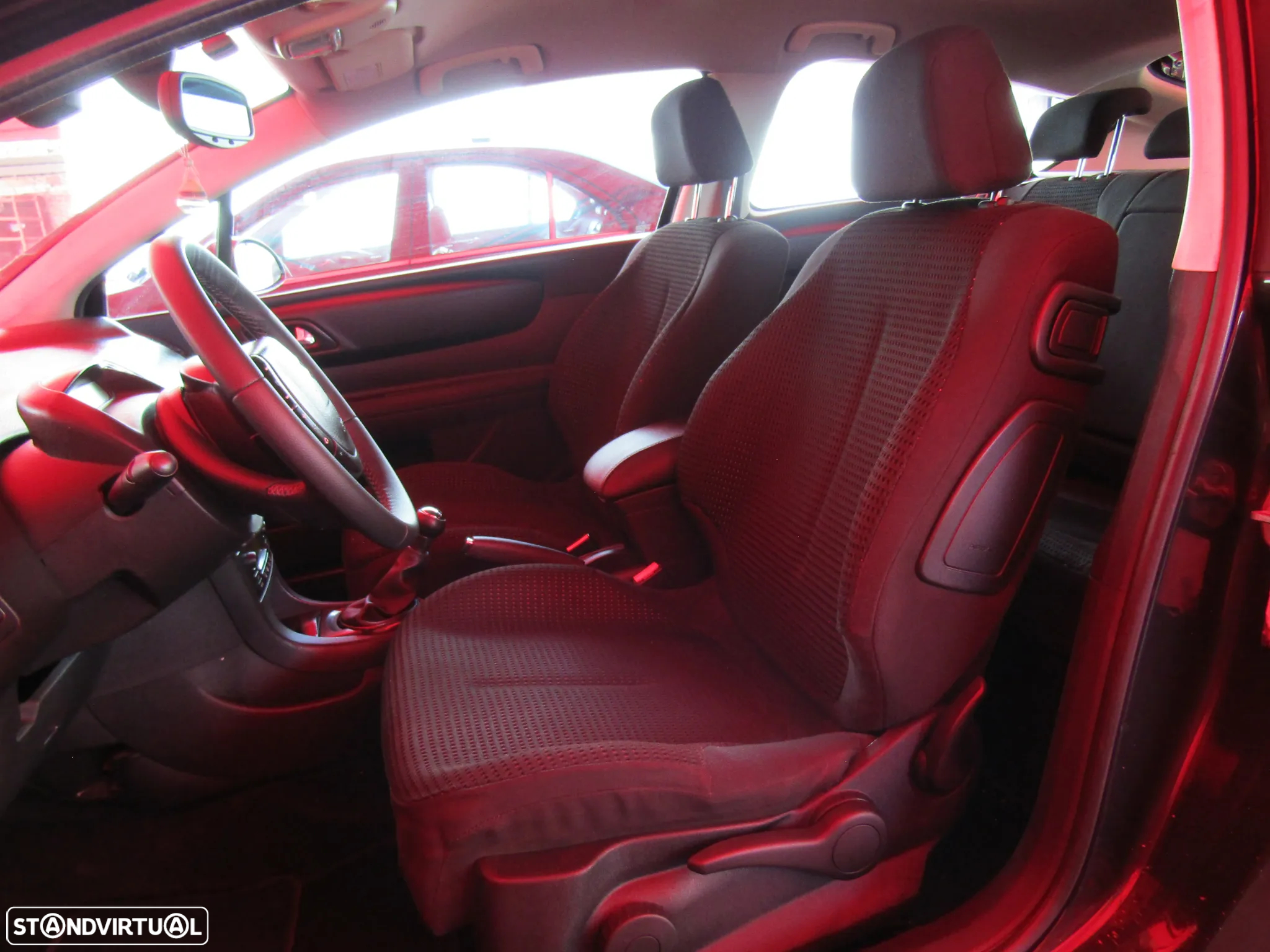 Citroën C4 Coupé 1.6 HDi 110 VTR Pack - 9
