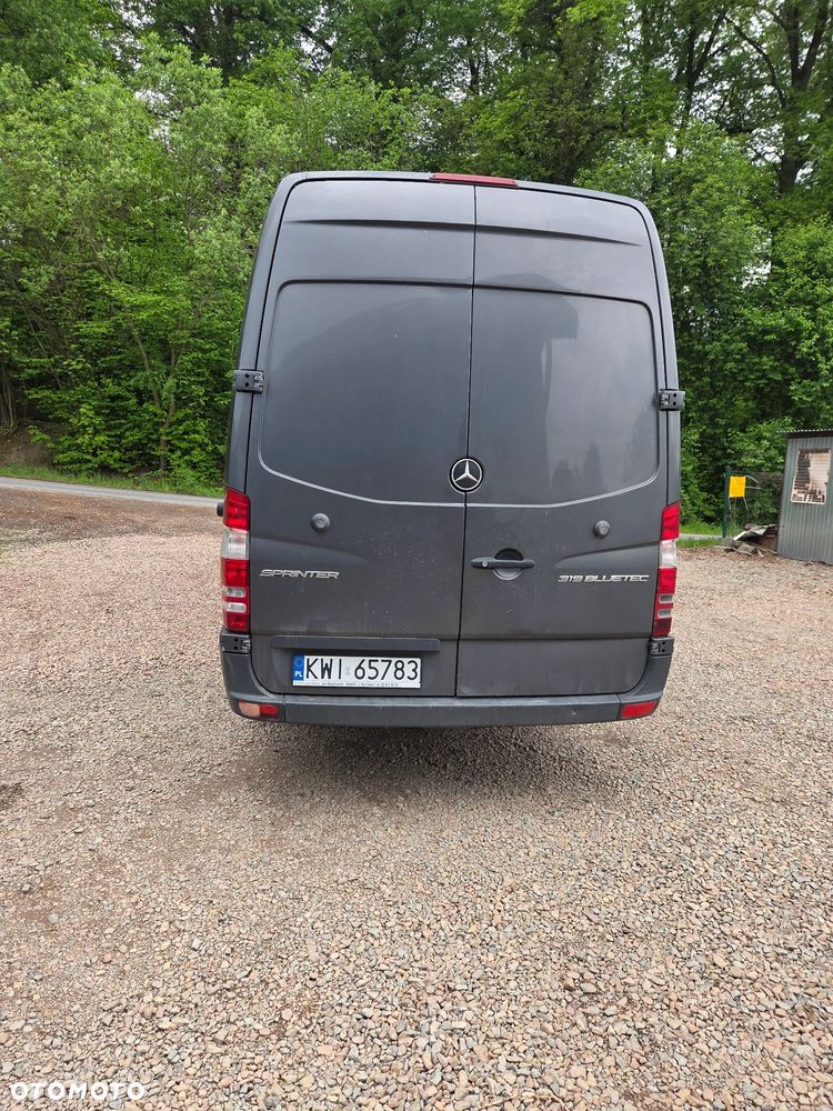 Mercedes-Benz SPRINTER - 3