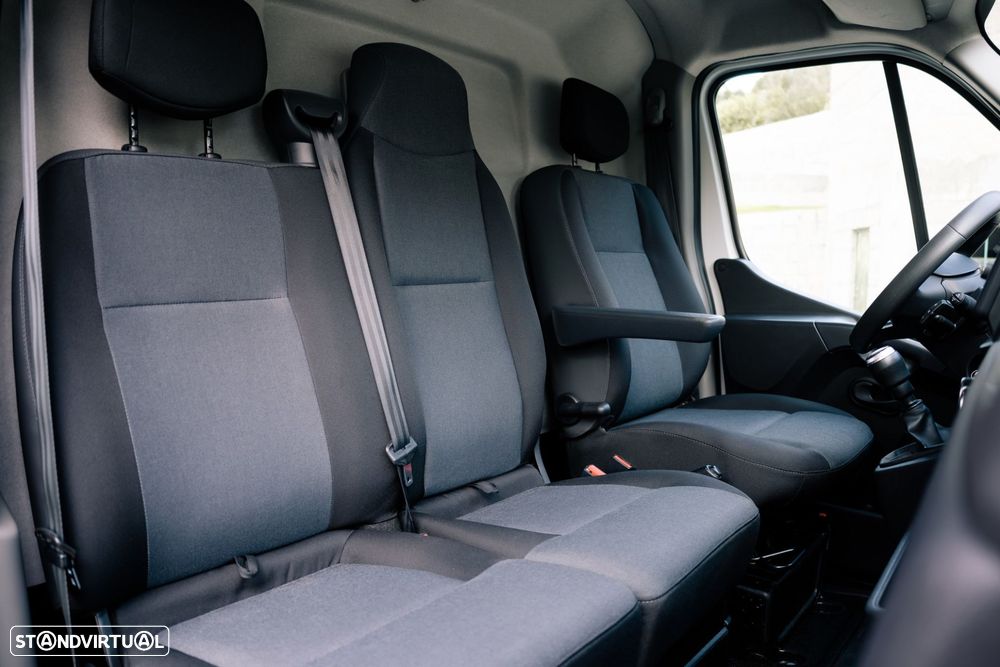 Renault Master Outro - 36